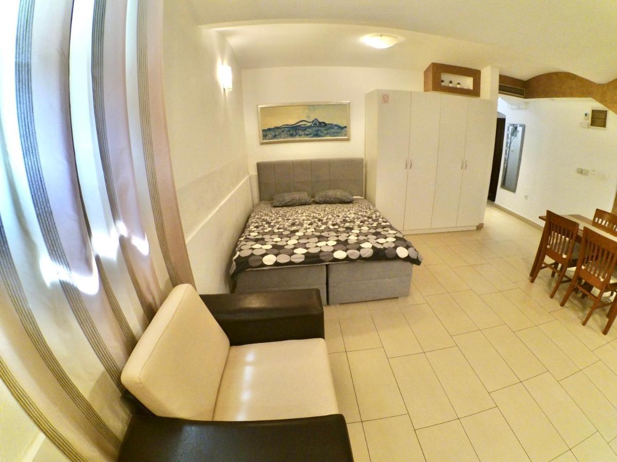 Carla Studio Apartment Zagreb Dış mekan fotoğraf