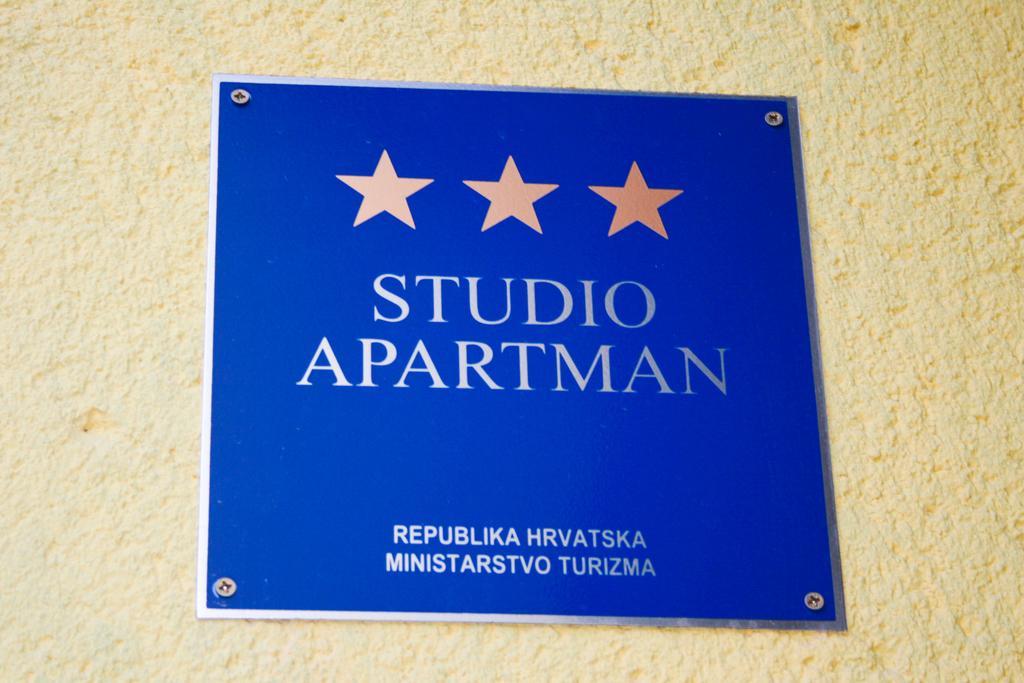 Carla Studio Apartment Zagreb Oda fotoğraf